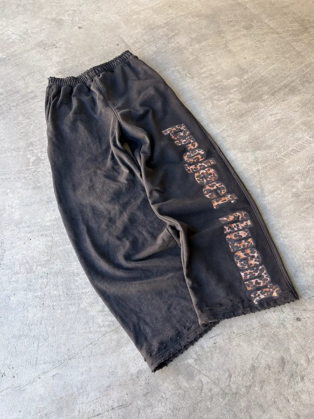European and American Cross-Border Casual Loose Sweatpants Street Fashion Leopard Print Letter Print Straight High Street Wide Leg Pants Trousers