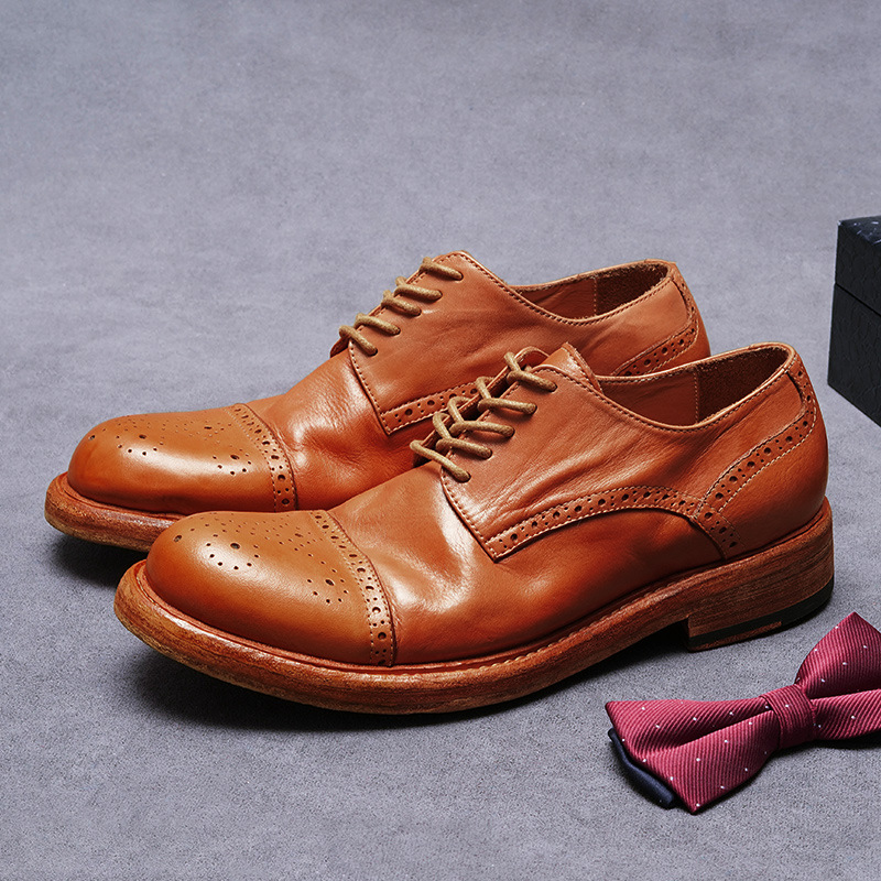 Big toe business formal leather shoes British Goodyear carved handmade shoes leather bottom high-grade leather men's shoes inside and outside