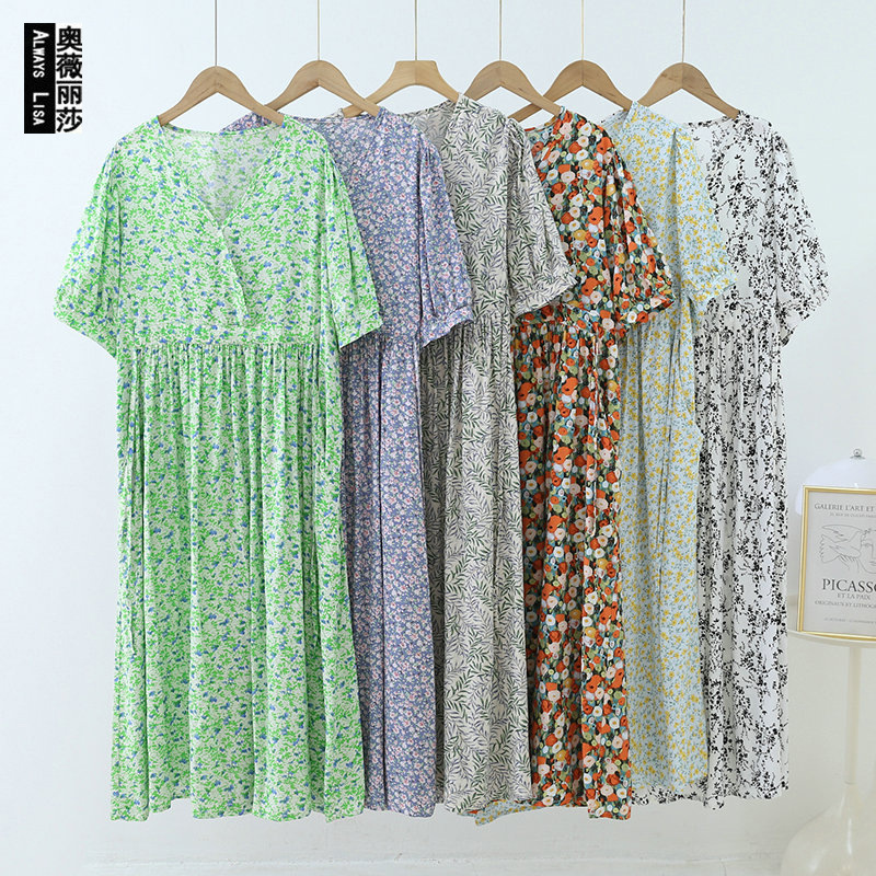 Women's cotton silk dress summer new waist slimming v-neck floral artificial cotton large swing skirt Beach Skirt