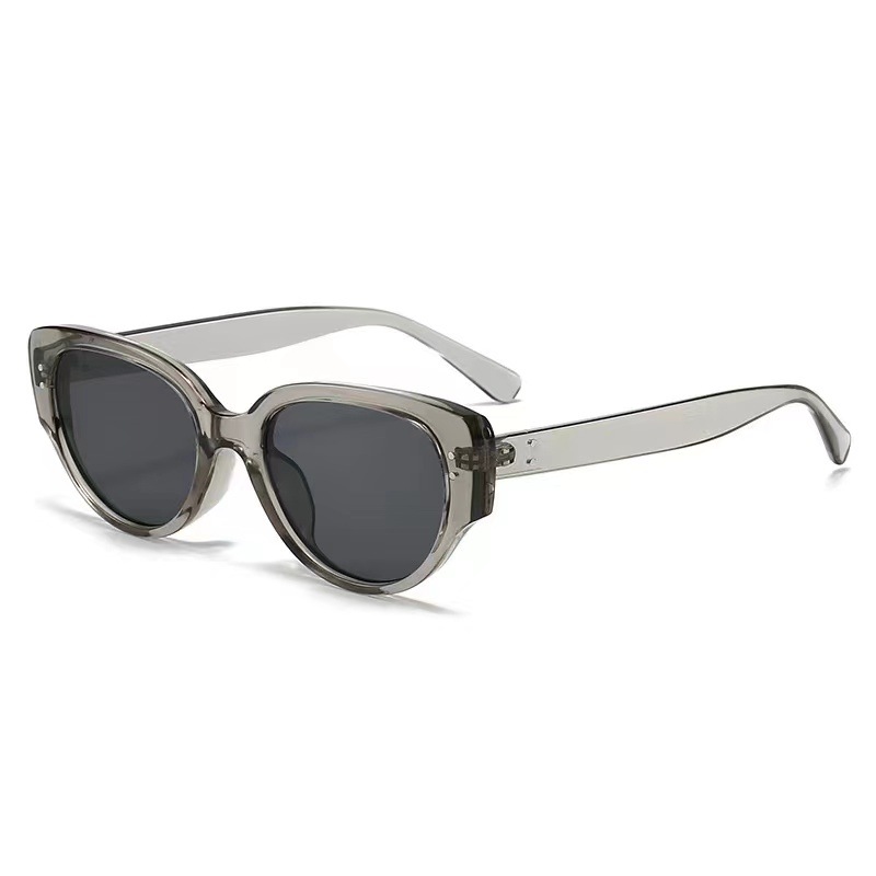 Unmade Fantastic European and American Retro Cat's Eye Black Ins Style Small Frame Glasses Trendy Men's and Women's Joker Cross-border