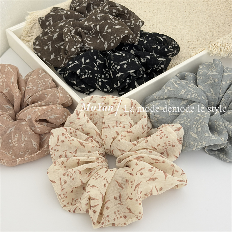 Vintage Floral Chiffon Scrunchie, Gentle and Lazy Style Hair Tie, High-End Hair Band, Versatile and Elegant Hair Accessory