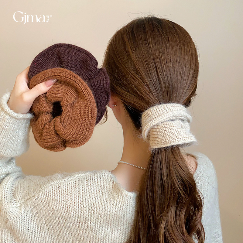Autumn and winter vintage brown pleated wool knitted large intestine hair ring Korean fashion hair rope temperament high-end hair accessories for women