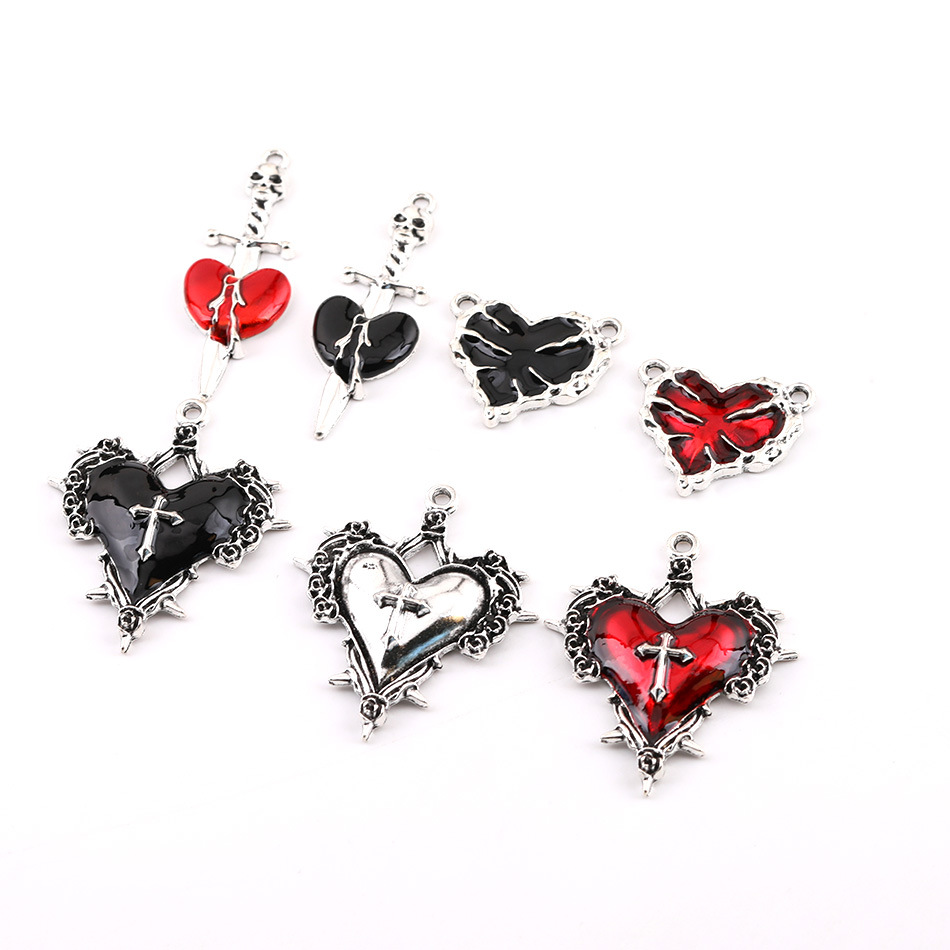 European and American Style Dark Cross Heart Pendant DIY Handmade Necklace Pendant Jewelry Material Small Accessories