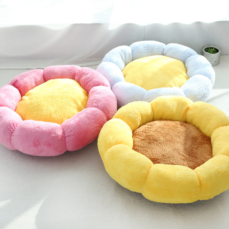 Plush pet nest flower nest cat step milk nest dog sleeping nest thickened dog cat nest mat pet supplies wholesale