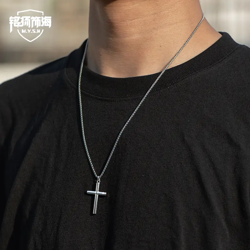 Sterling Silver Cross Necklace Men Trendy Pendant with Diamonds, High-End Niche Design Handsome Minimalist Versatile Accessories