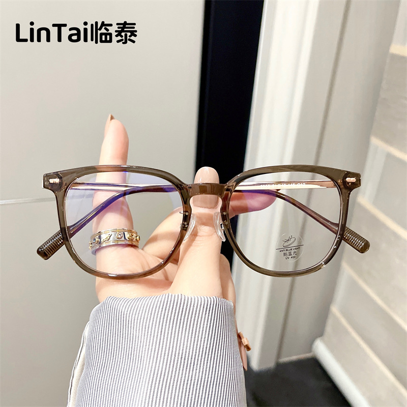9905 New Tr Trendyy Glasses, Square Xiaohongshu Men's and Women's Same Style Glasses Frames, Anti-Blue Light, Can Be Worn with Glasses