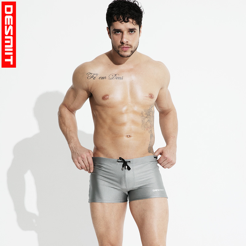 Wholesale Supply Desmiit Men's Boxer Large Size Mid-Waist Pure Color Beach Swimming Trunks with Built-In Cup S409