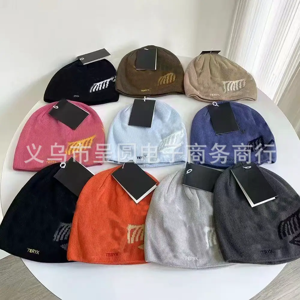 Autumn and Winter New Letter Bird Jacquard Cuffed Knitted Hat ~ Correct Version of the Same Style for Men and Women, Pullover Cold Hat to Prevent Cold~