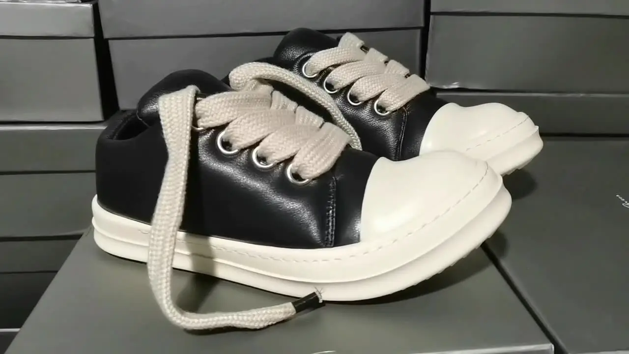 2025 Spring and Autumn New Bread Shoes European and American Cross-Border Sneakers Couple Style Personalized Fat Low-Top Single Shoes Men's Sneakers