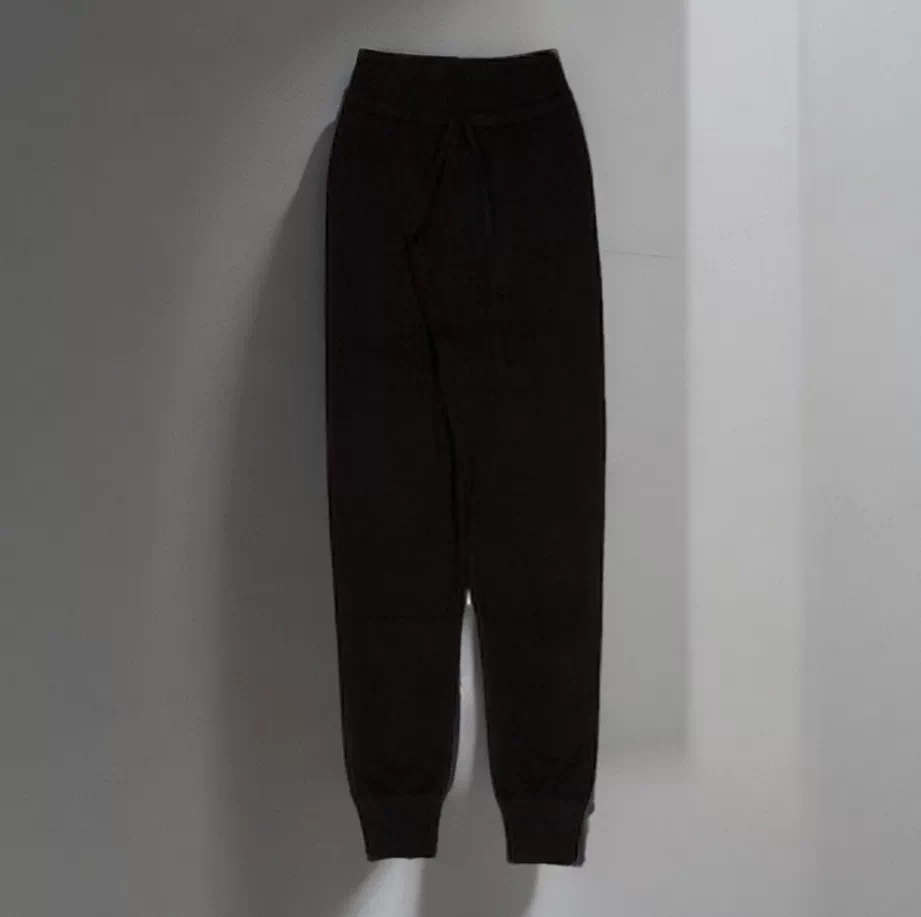 Dark Gray Jeans with Three Prints on the Back Pocket 562321128