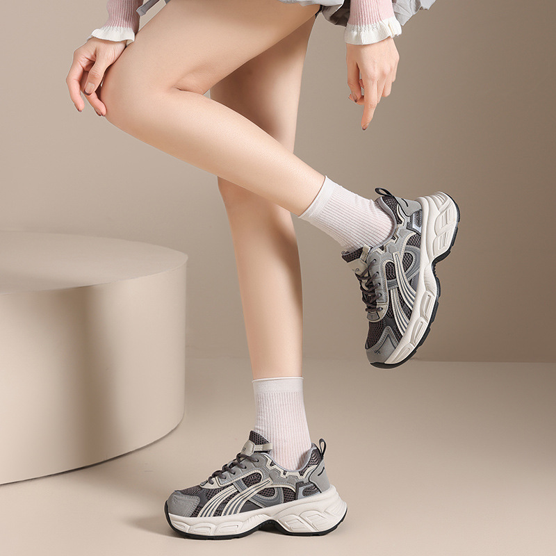 【Zhr】5Cm Thick-Soled Height-Increasing Dad Shoes for Petite Individuals, 2025 Autumn and Winter New Plush Casual Shoes
