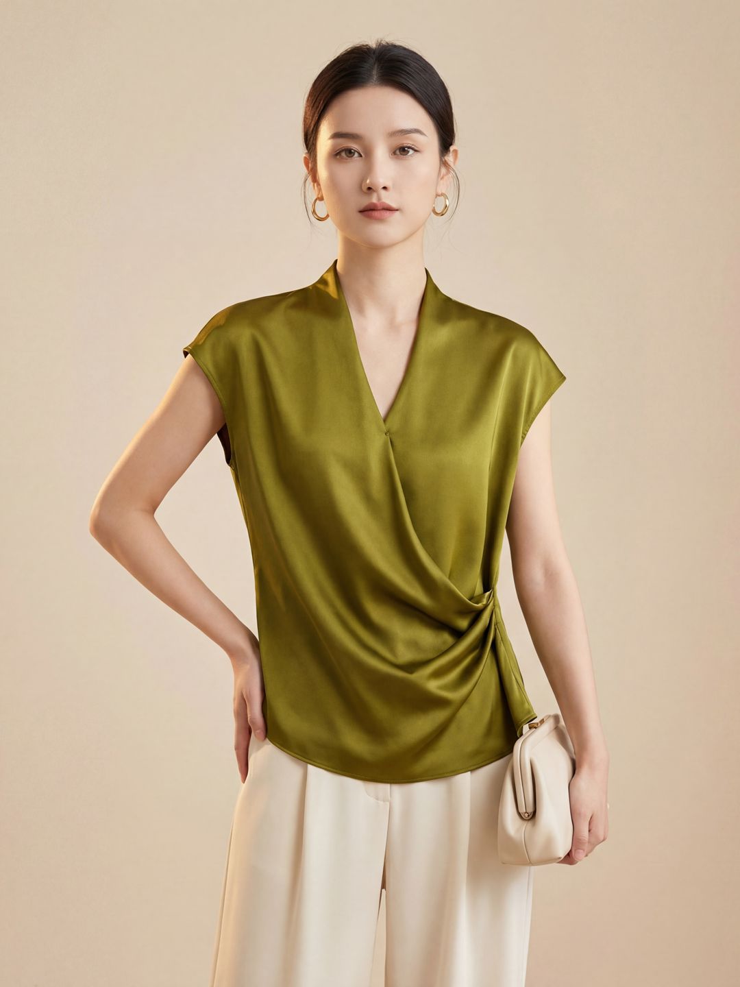 New Silk T-Shirt Women's Slim Summer Mulberry Silk V-Neck Top Pure Color Short-Sleeved Design Silk French Shirt