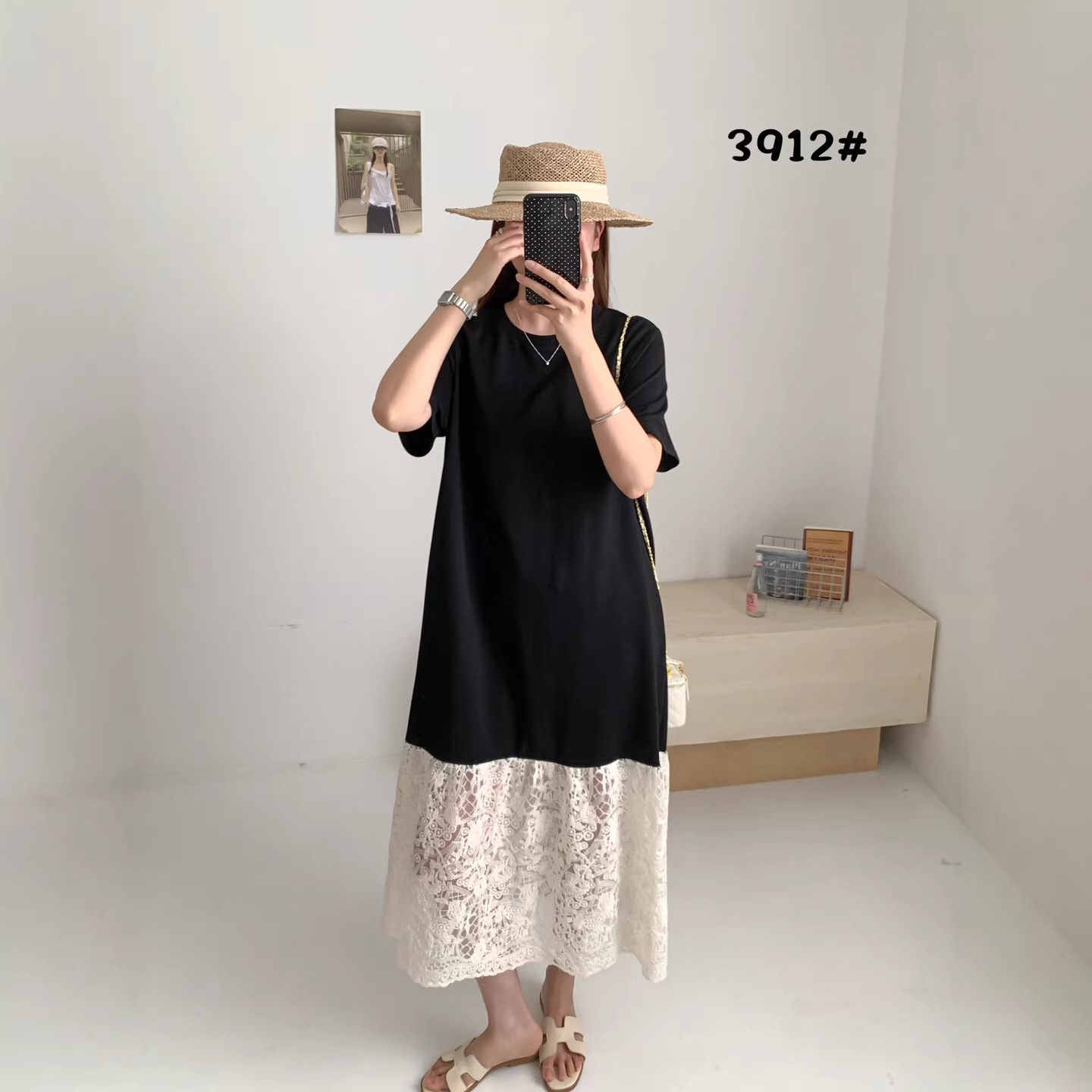 Lace Patchwork Short-Sleeved Dress for Women, Summer Design, Niche Style, Loose Fit, Slimming, Elegant Long Dress