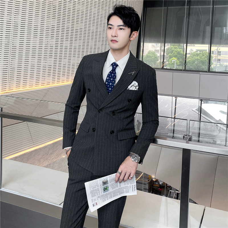 Spring and Autumn suit men's striped business double-breasted slim-fit fashion suit three-piece groom suit best man suit suit