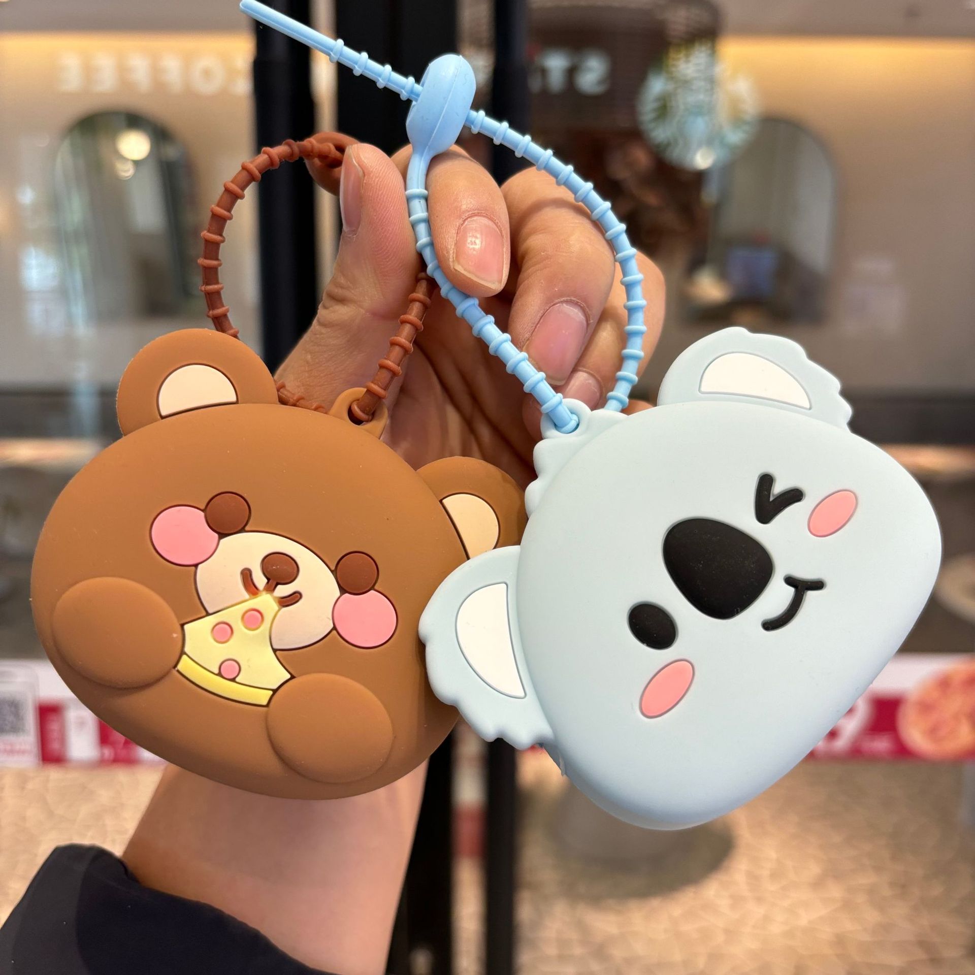 New Year Silicone Bag Cute Coin Purse Keychain Bear Pendant Couple Key Chain Catch Baby Machine Small Gift