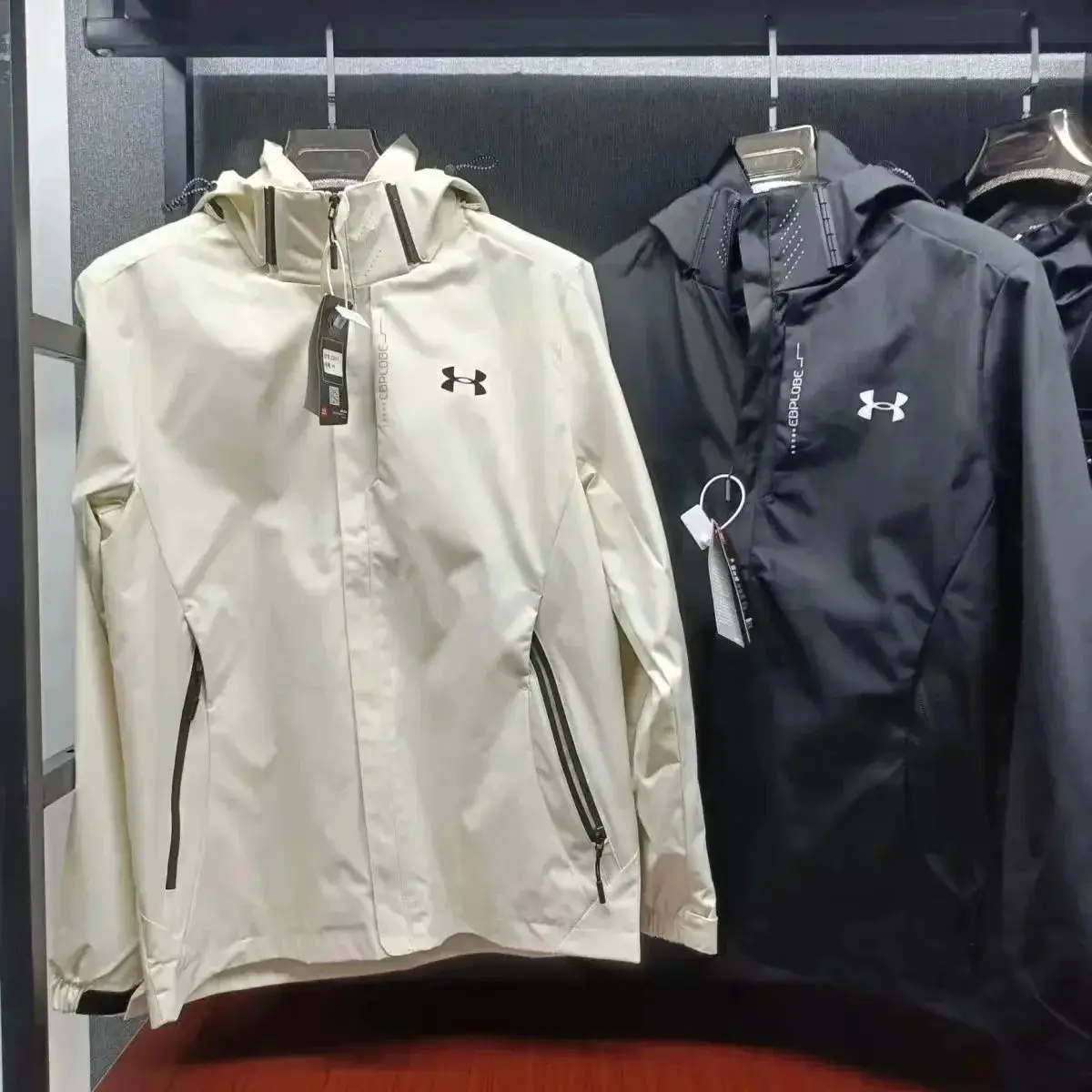 An d long-sleeved sportswear Sweatpants