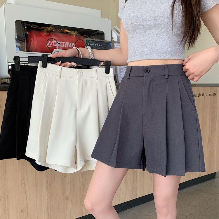 Summer New Style Plus-Size Casual Versatile Slimming High-Waisted A-Line Pleated Suit Shorts for Women, Suitable for Outdoor Wear