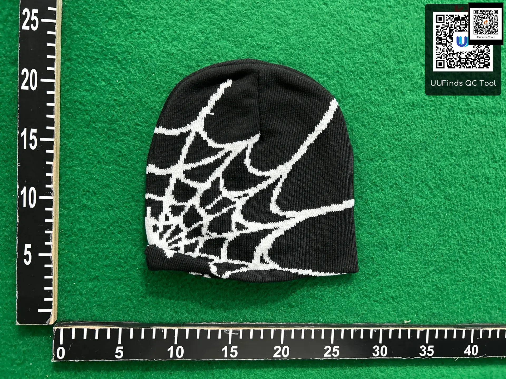 Spiderweb Knit Beanie Black White