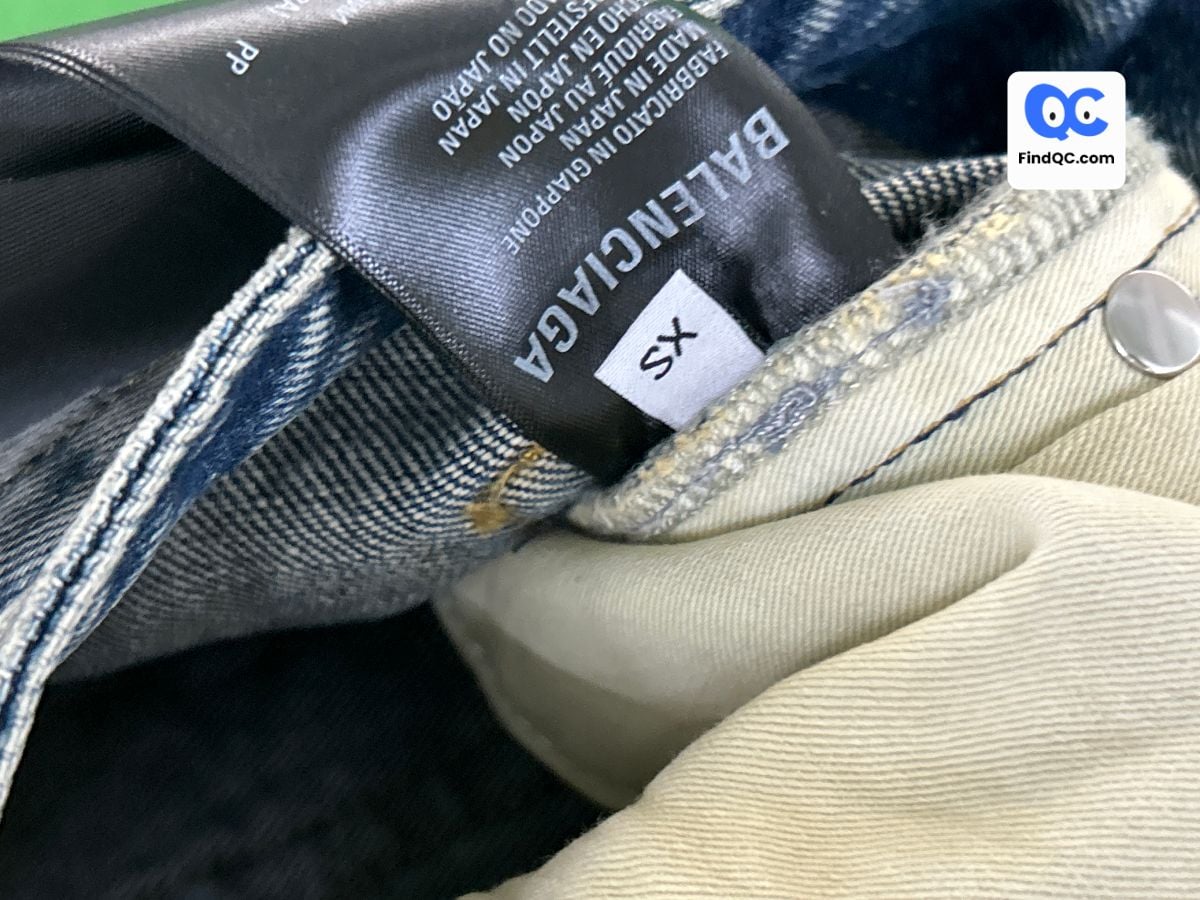 MVT Destroyed jeans QC