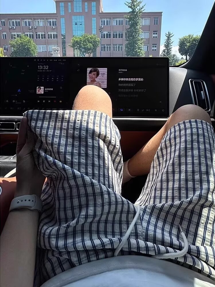 Blue Seersucker Plaid Shorts for Men, Summer Thin Style with Patchwork Design, Straight-Leg Casual Wide-Leg Five-Point Pants