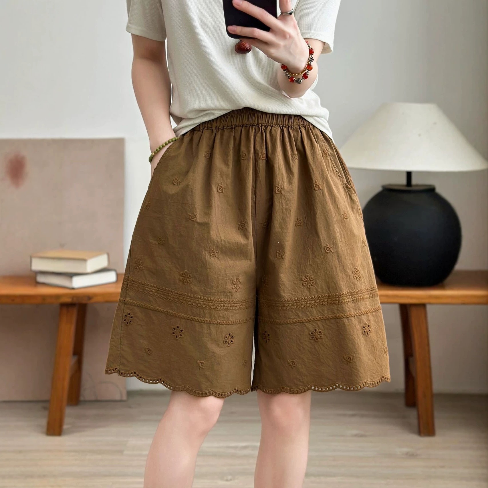 Fully Embroidered Wide-Leg Shorts 2026 Summer New Style Mori Girl Style with Lining Loose Solid Color Straight Pants 2606-1