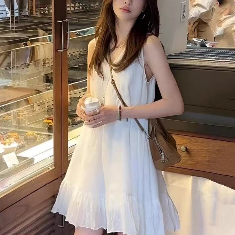 French High-End Design Ruffled Sleeveless Dress for Women 2026 New Summer Loose Casual White Short Skirt