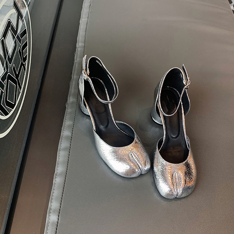 Sheepskin version ~ Mary Jane high heels women's 2024 new thick heel silver shoes round toe shallow toe pig trotters