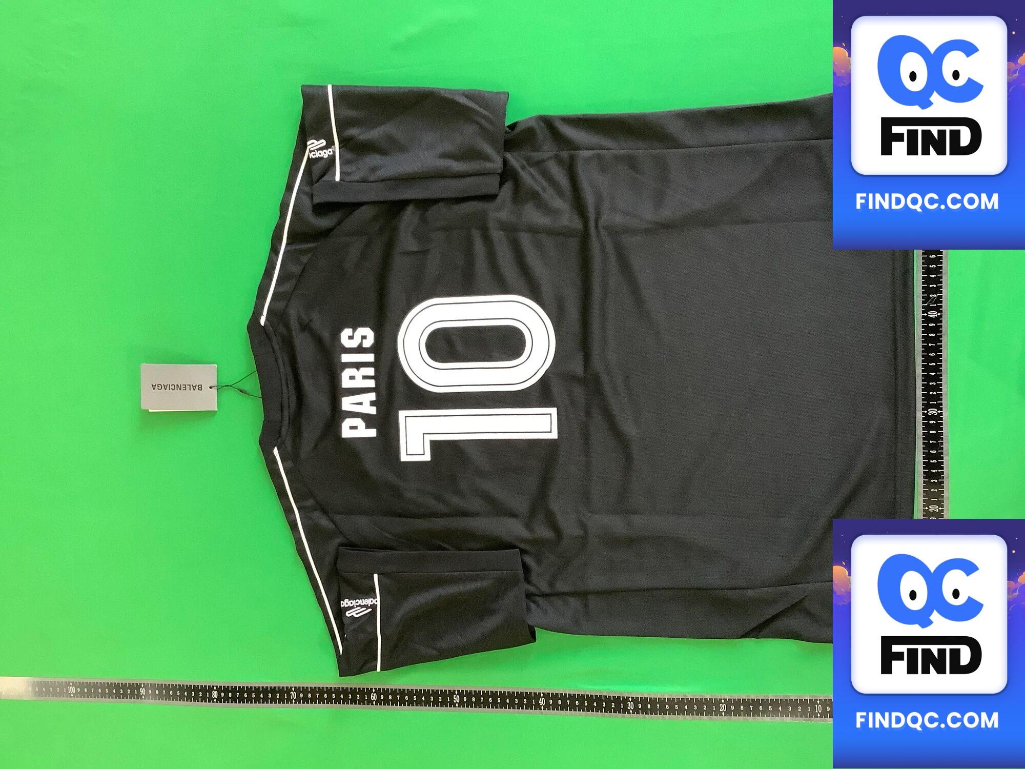 Balenciaga Paris 10 Black Short-Sleeved T-Shirt QC