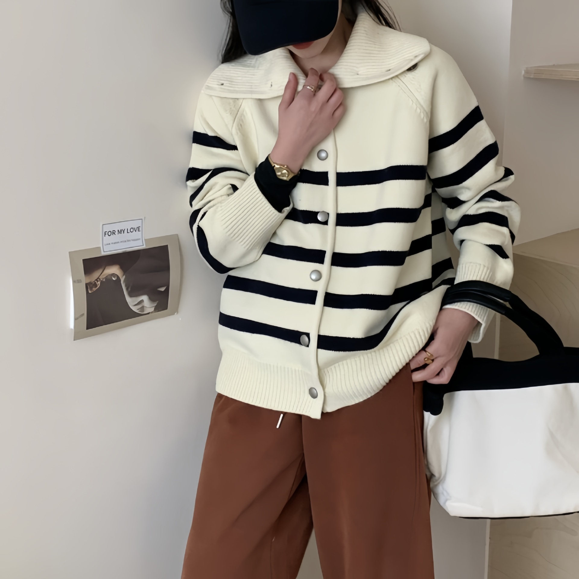 Korean-style Striped Lapel Sweater Coat Women's Loose Casual All-match Raglan Sleeves Thick Knitted Cardigan for Autumn and Winter