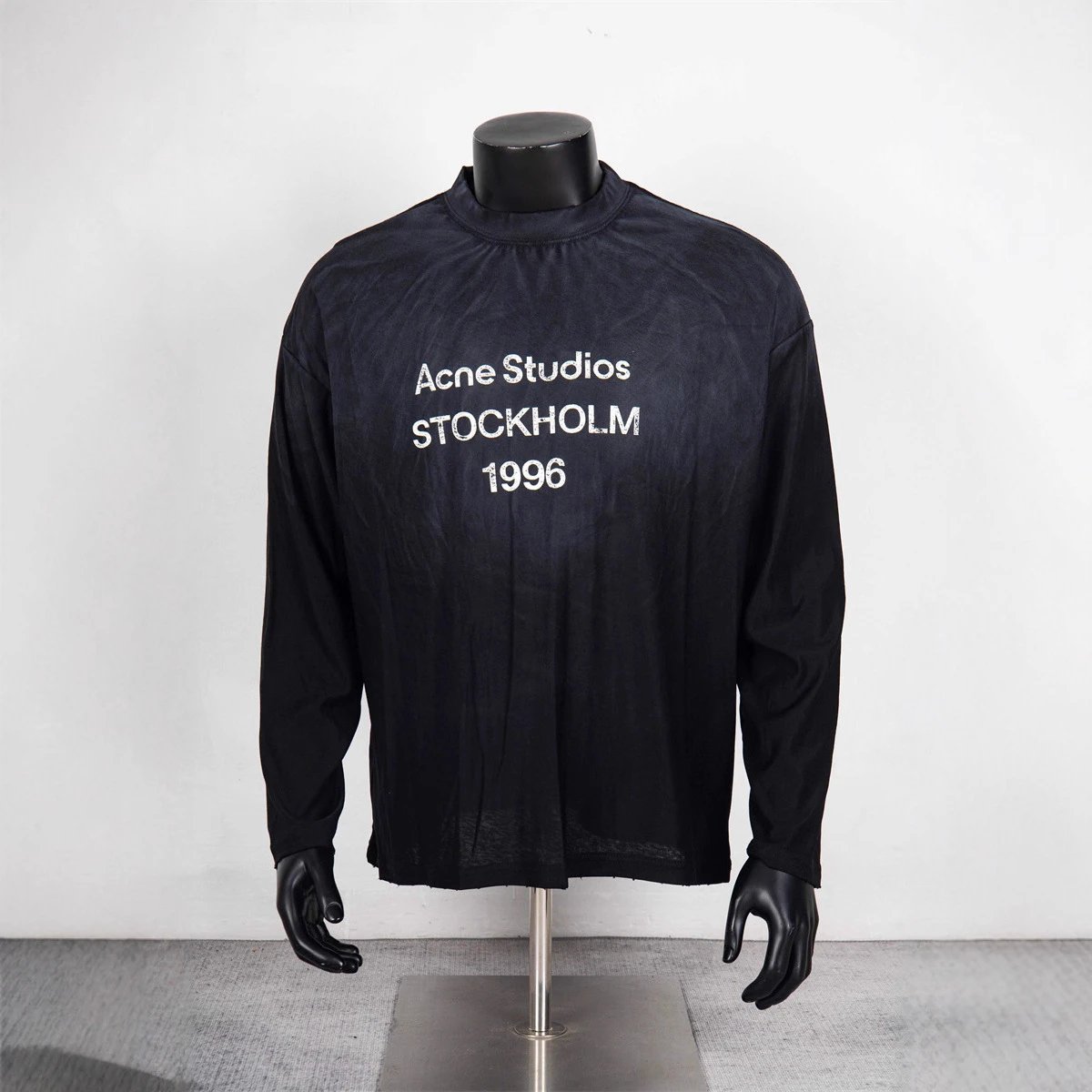 Acne Studios STOCKHOLM 1996 Long Sleeve T-Shirt