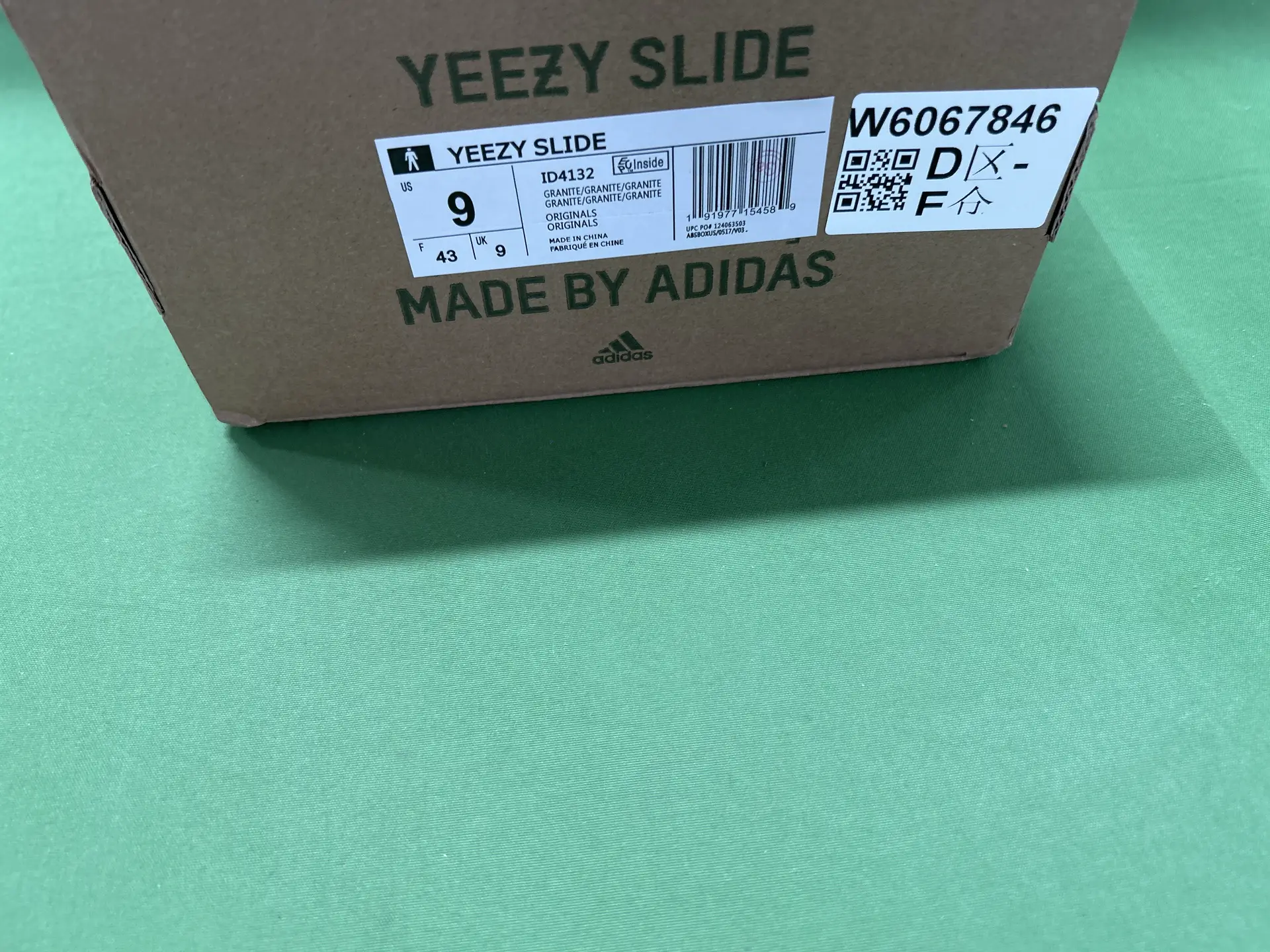 Adidas Yeezy Slide Granite
