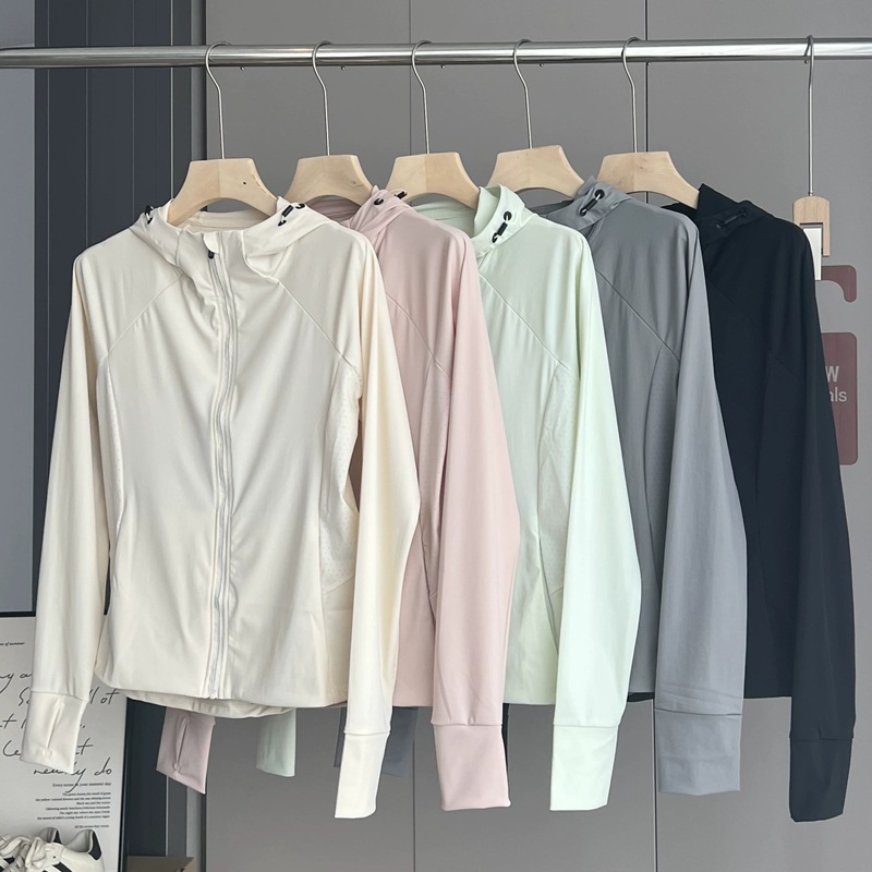 Big Factory Hot Item ! New Summer Product: Mesh Slim-Fit Stretchy Cool-Feeling Lightweight Breathable Hooded Sun Protection Jacket for Women