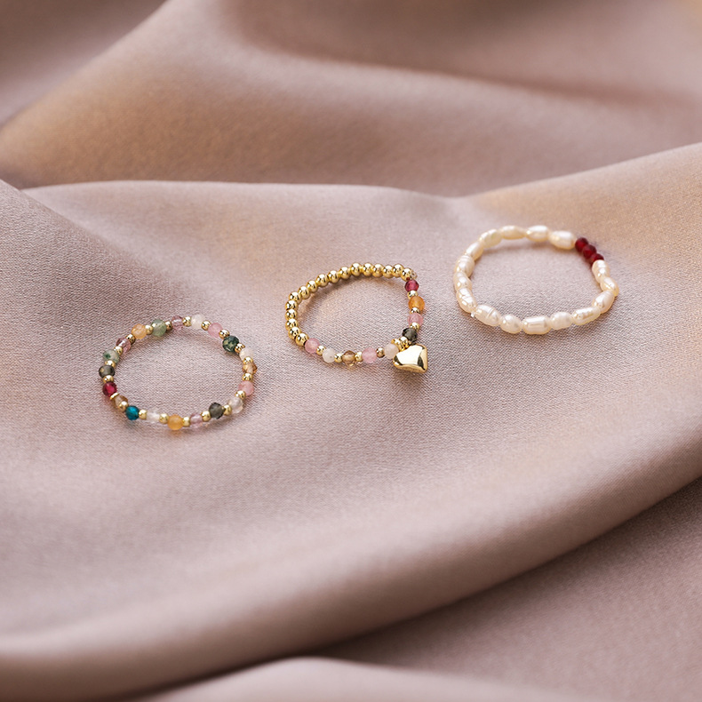 Korean version of vintage pearl crystal elastic ring ring love color spring and summer new contrast color stacked jewelry