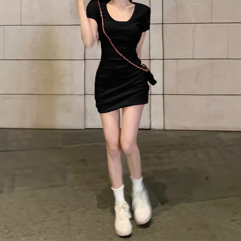 Dress for Women Summer Simple and Slim 2025 New High-End Niche Elegant Sexy Pure Desire Wear Short Hip-Hugging Skirt