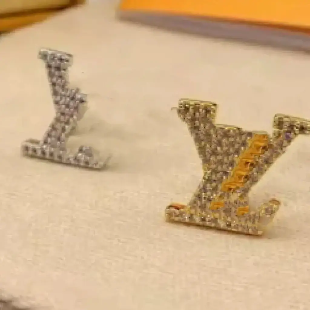 Full Diamond Logo Earrings Ins with Little Red Riding Book Recommended Internet Red Explosions