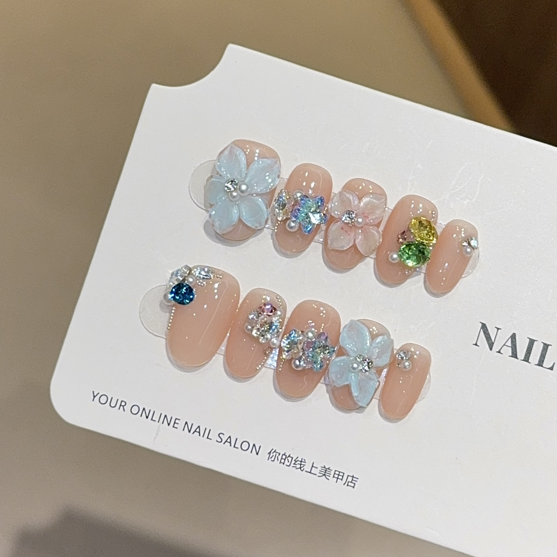 Sweet Girl Ins Style Star Full Diamond Flower Cat Eye Short Style Handmade Wearable Nails Short Style Manicure Patch Fake Nails