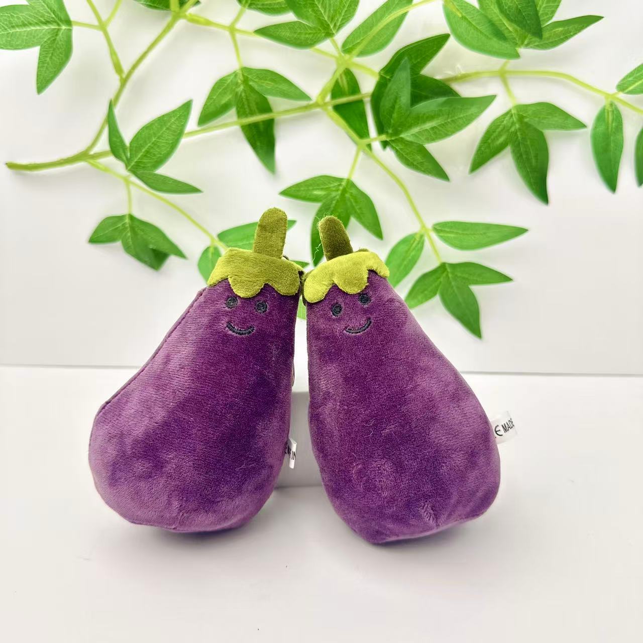 Creative Vegetable Eggplant Plush Toy Quirky Baby Pendant Plant Eggplant Doll Keychain Small Ornament