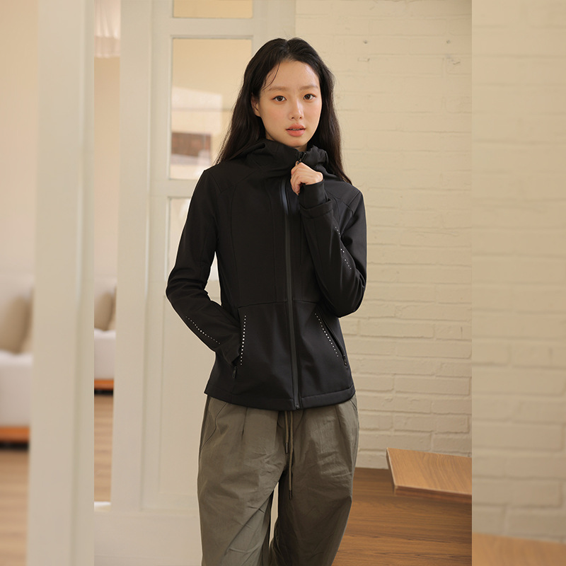Black Soft Shell Jacket Women's Spring Autumn Winter Slim-fit Jacket fleece-lined Hooded Cardigan Outdoor Sports Top