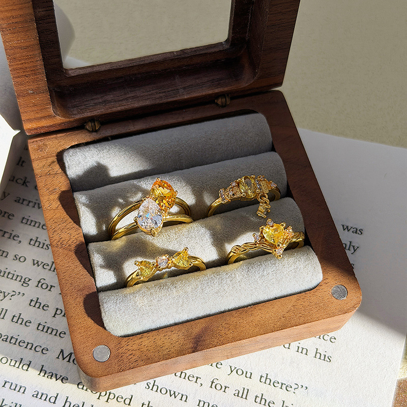 Xiaohongshu's Popular Luxury Yellow Gemstone Zircon Open Ring, Elegant and Delicate Bow Crown Stackable Ring