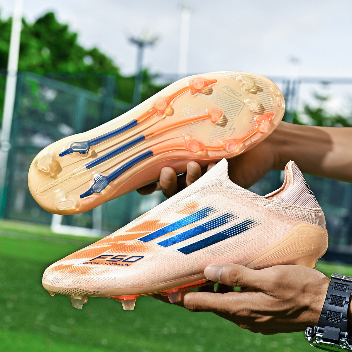 Factory Ready Stock Wholesale New F50 Low-Top Football Shoes Youth Long Broken Spike Grass Professional Game Football Shoes QC-foto från 1688 på Qualit.ly