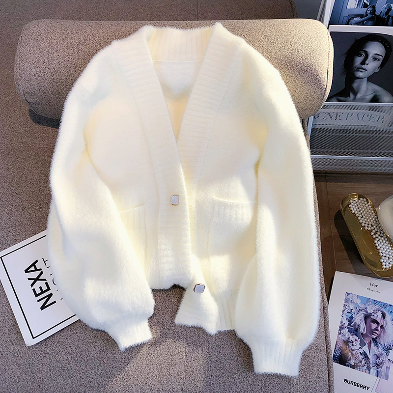 2024 New Autumn and Winter Furry Imitation Mink Knitted Cardigan for Small Women to Wear Long-Sleeved Fashionable Sweater for Women