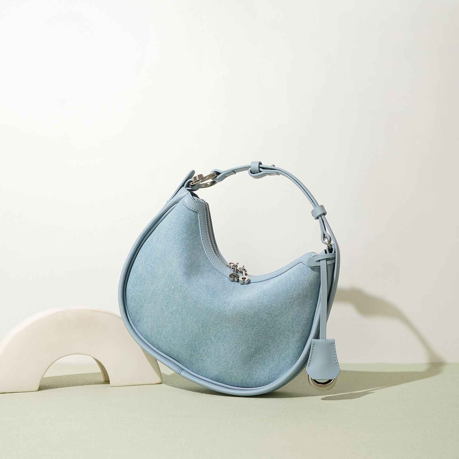 Summer Light Denim Half-Moon Bag Small New Spring and Summer Niche Design Crescent Hand-Held Cross-Body Armpit Bag