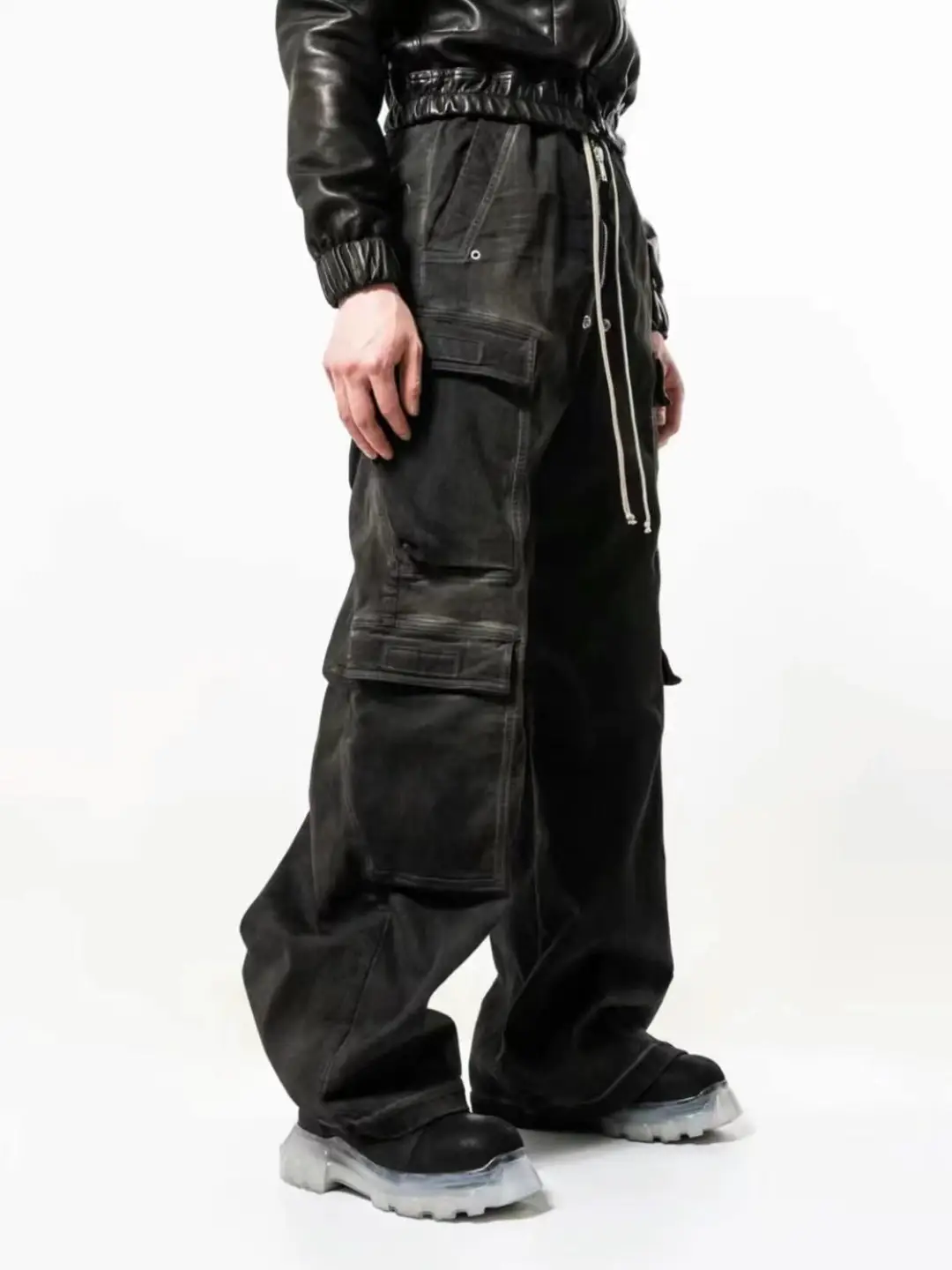 Retro RO style washed gradient multi pocket workwear straight leg pants for men and women, trendy brand cigarette gray distressed jeans