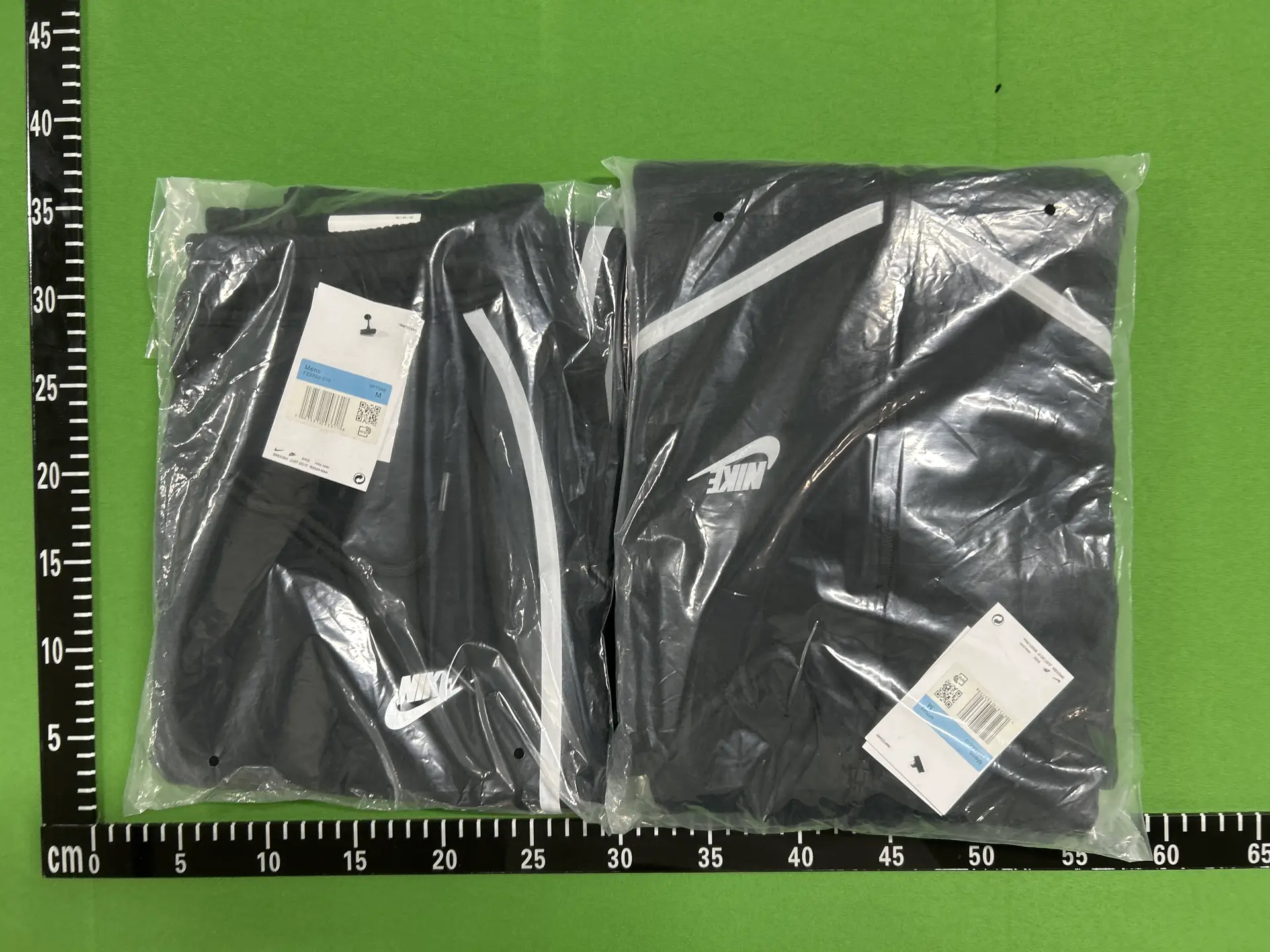 NÓKE Tech WindrÓunner Hoodie