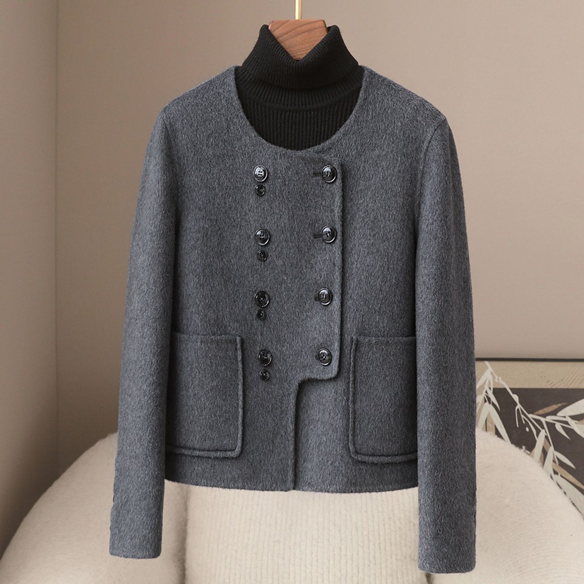 Small Quantity of Clothing 2025 Spring Haining New Style 10% Camel Velvet 80% Australian Wool Round Neck Double-Sided Woolen Jacket for Women