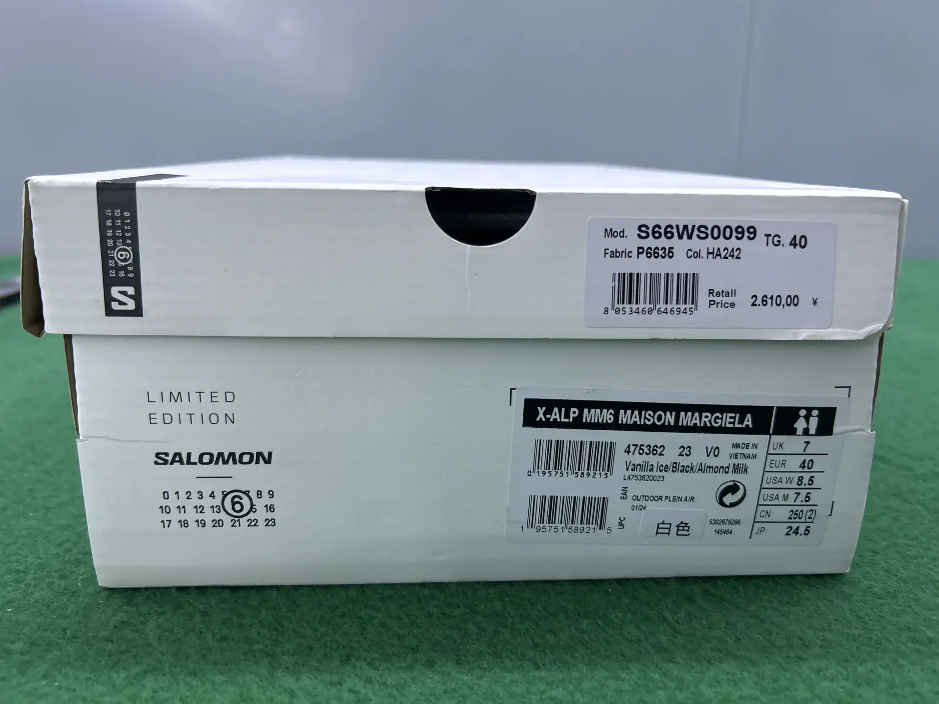 Salomon X-Alp MM6 Maison Margiela Vanilla Ice/Black/Almond Milk