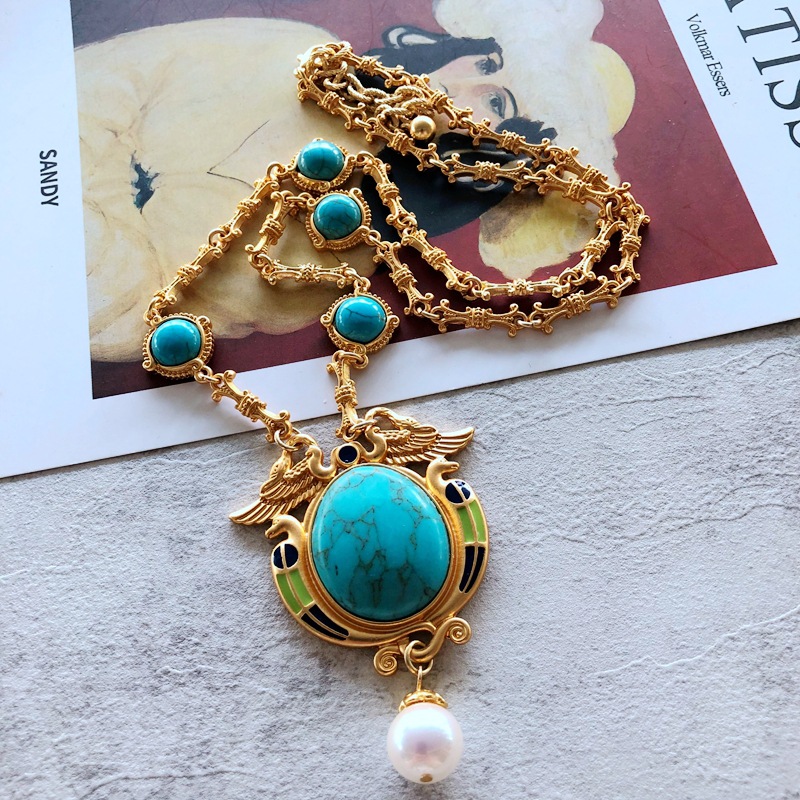 European and American Foreign Trade Western Medieval Turquoise Necklace Electroplated Real Gold Chain Mabei Bead Pendant Necklace A59