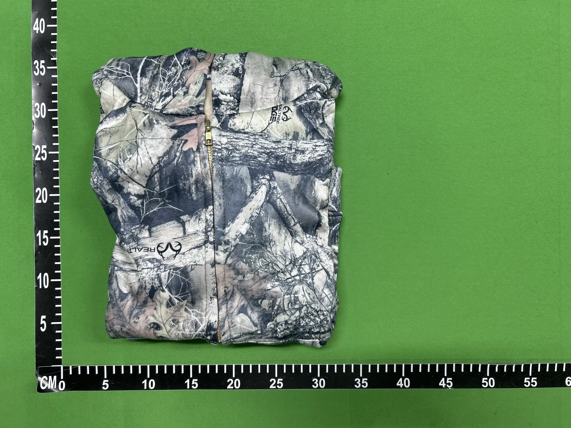 REALTREE camouflage hooded sweatshirt