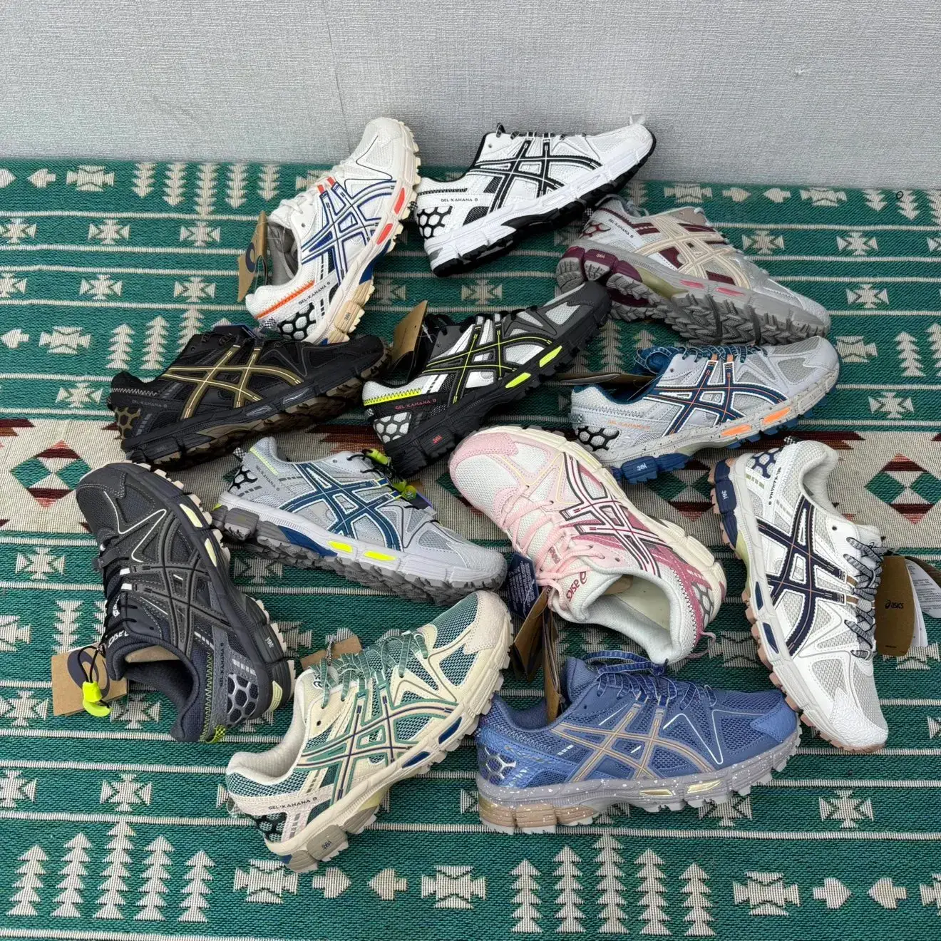 ASICS GEL-KAHANA 8 Collection