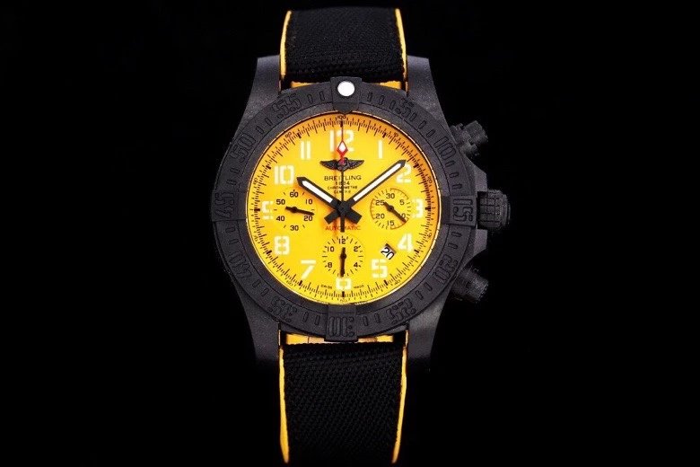 Breitling Avenger
